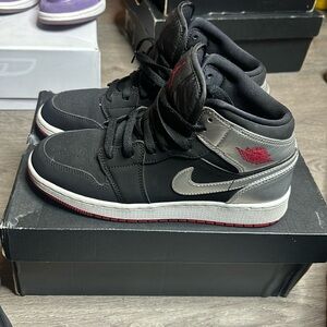 Air Jordan 1 Mid “Johnny Kilroy”